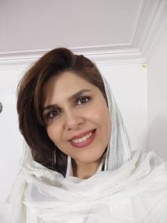 ناهید فرزین